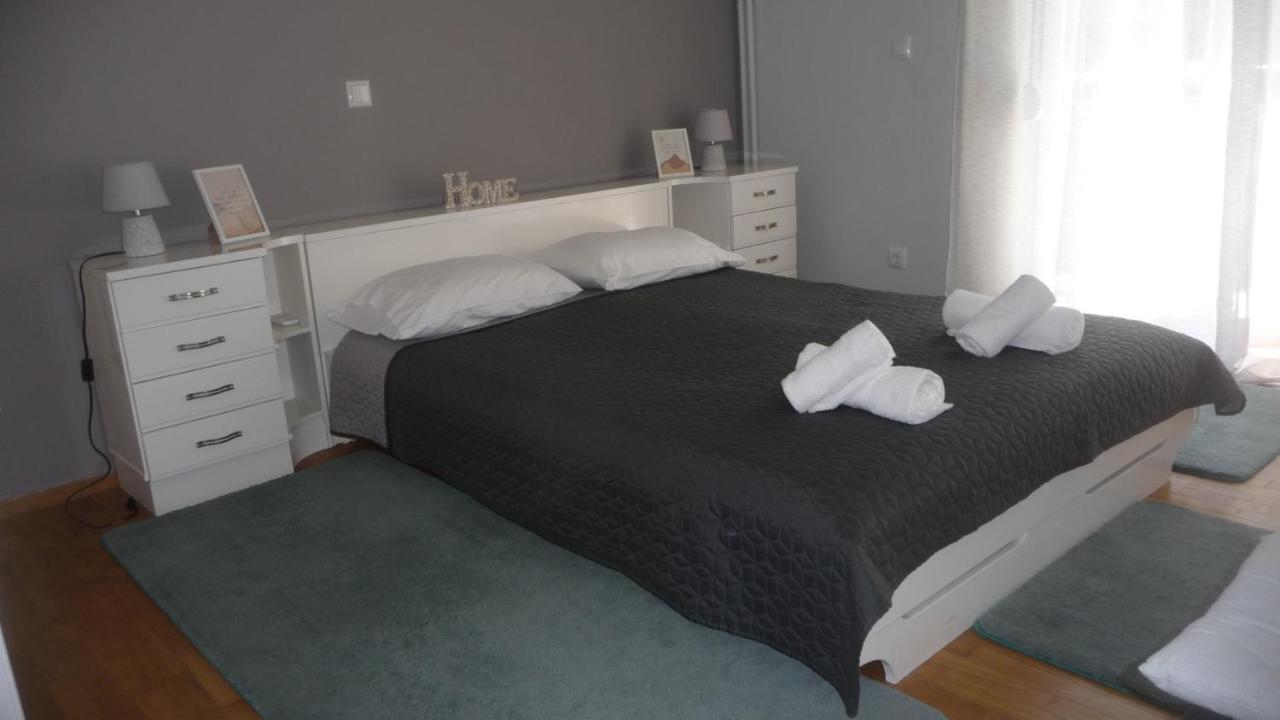 D&J Central Appartment Ioannina Luaran gambar